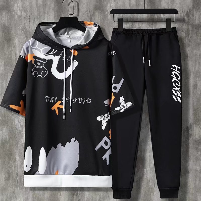 New in Hoodies & Sweatshirts M - Winter Clothing Essential incelemesi ve fiyatı