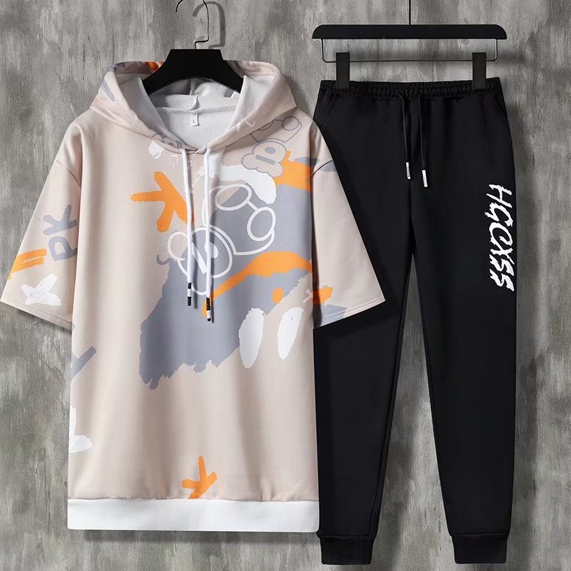 New in Hoodies & Sweatshirts M - Winter Clothing Essential incelemesi ve fiyatı